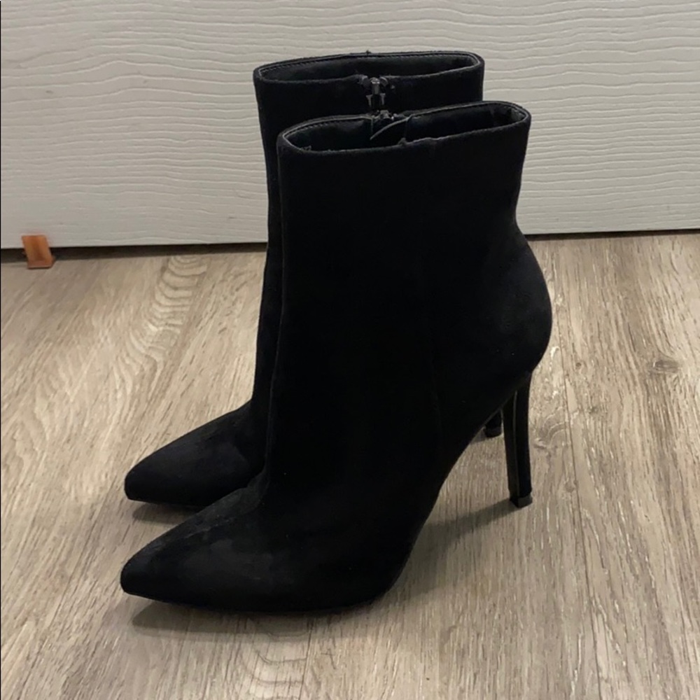 Zip up Boot High Heels